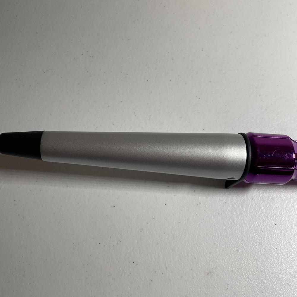 Bed Head Purple Ceramic BH341 Tapered Styling Iron | Clamp-Free 1.25" Preowned - Picture 3 of 6